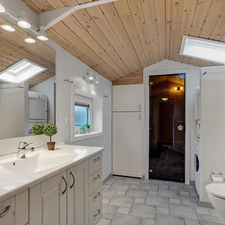 Amazing In With Sauna